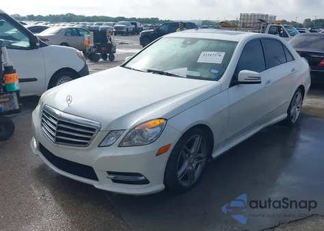 2013 Mercedes-Benz E 350 из США, поврежденный, VIN WDDHF5KB1DA733791